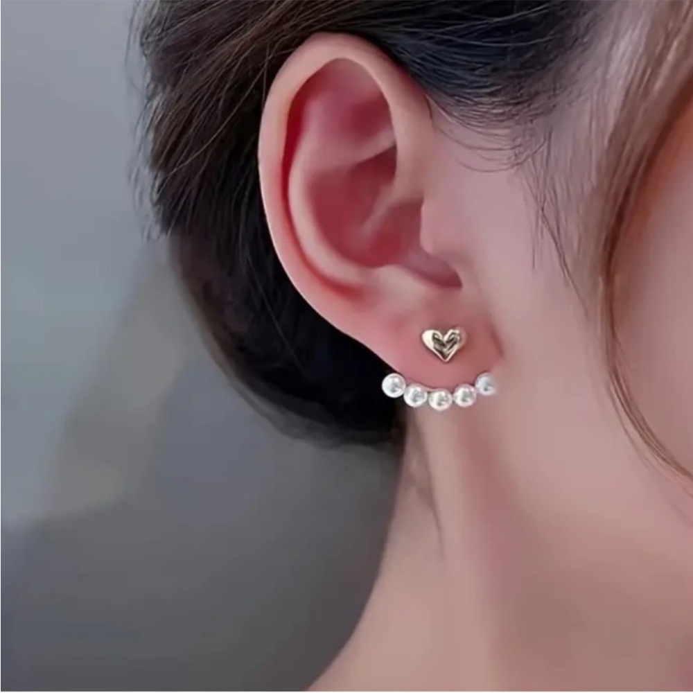 Gold Heart Pearl Ear Jacket Earrings - Elegant Women’s Jewelry - Picture 2 of 3
